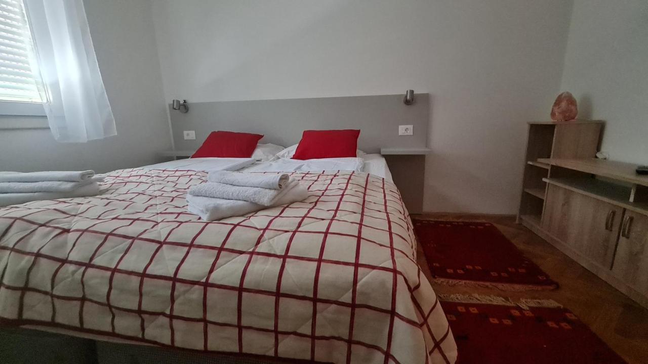 Sara Daire Mostar Dış mekan fotoğraf